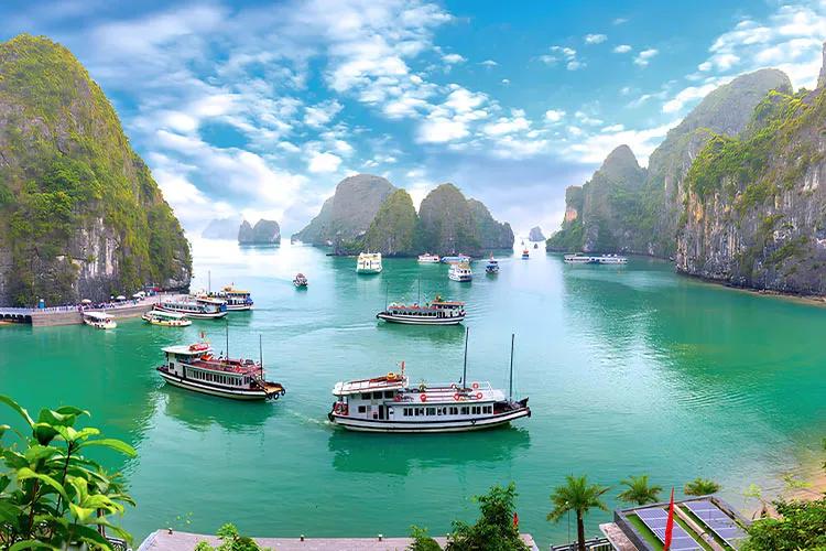 تور اقتصادی ویتنام